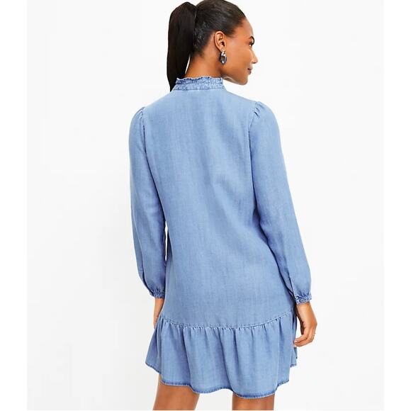 LOFT NWT Chambray Ruffle Flounce Swing Dress Blue Size Large $90 Retail - Picture 8 of 8